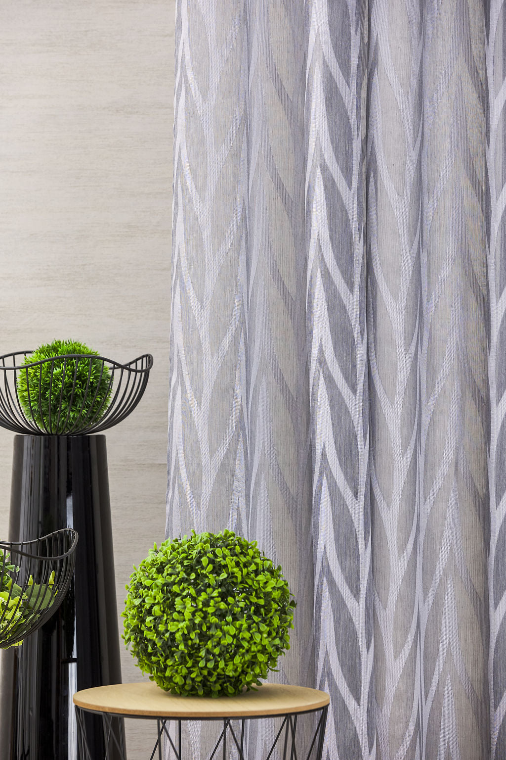 Dilara levélmintás sable fényáteresztő függöny