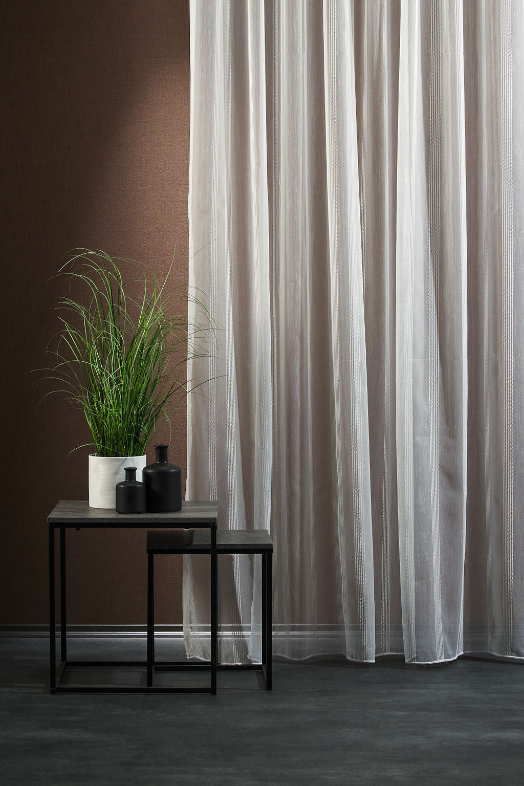 Susan csíkos sable fényáteresztő függöny