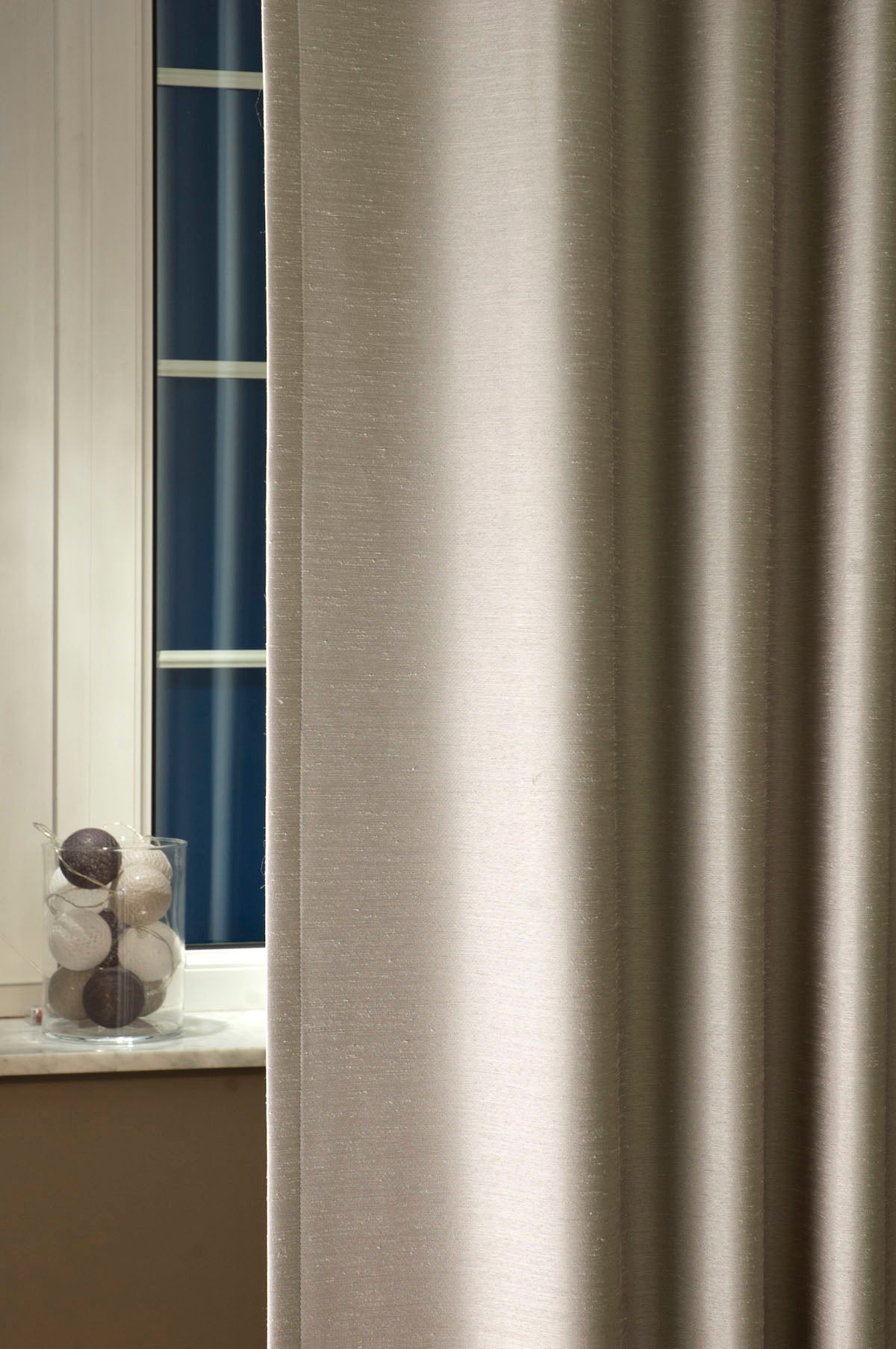 Hades egyszínű black out függöny