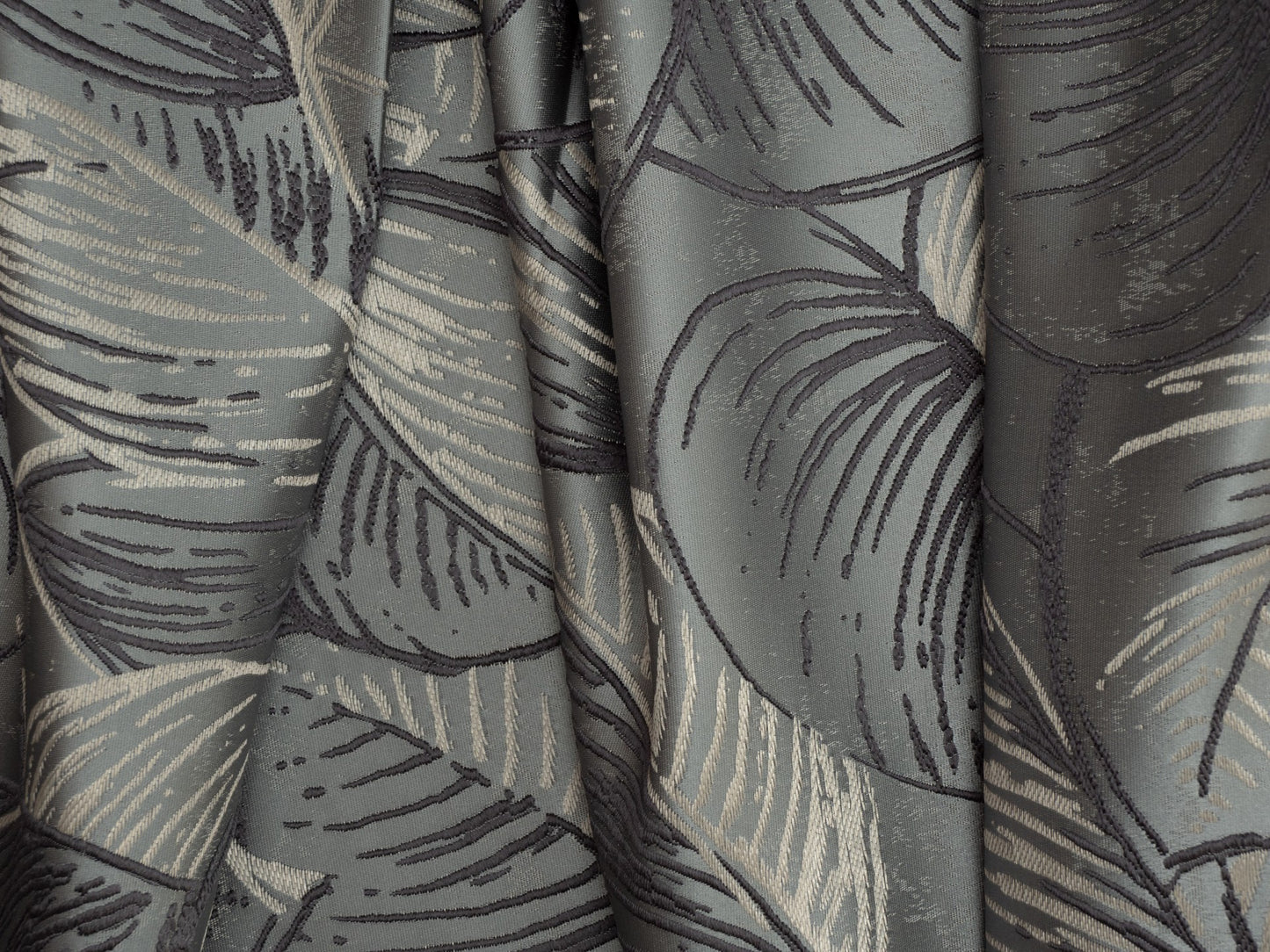 Almira absztrakt/levél mintás dekor sötétítő függöny