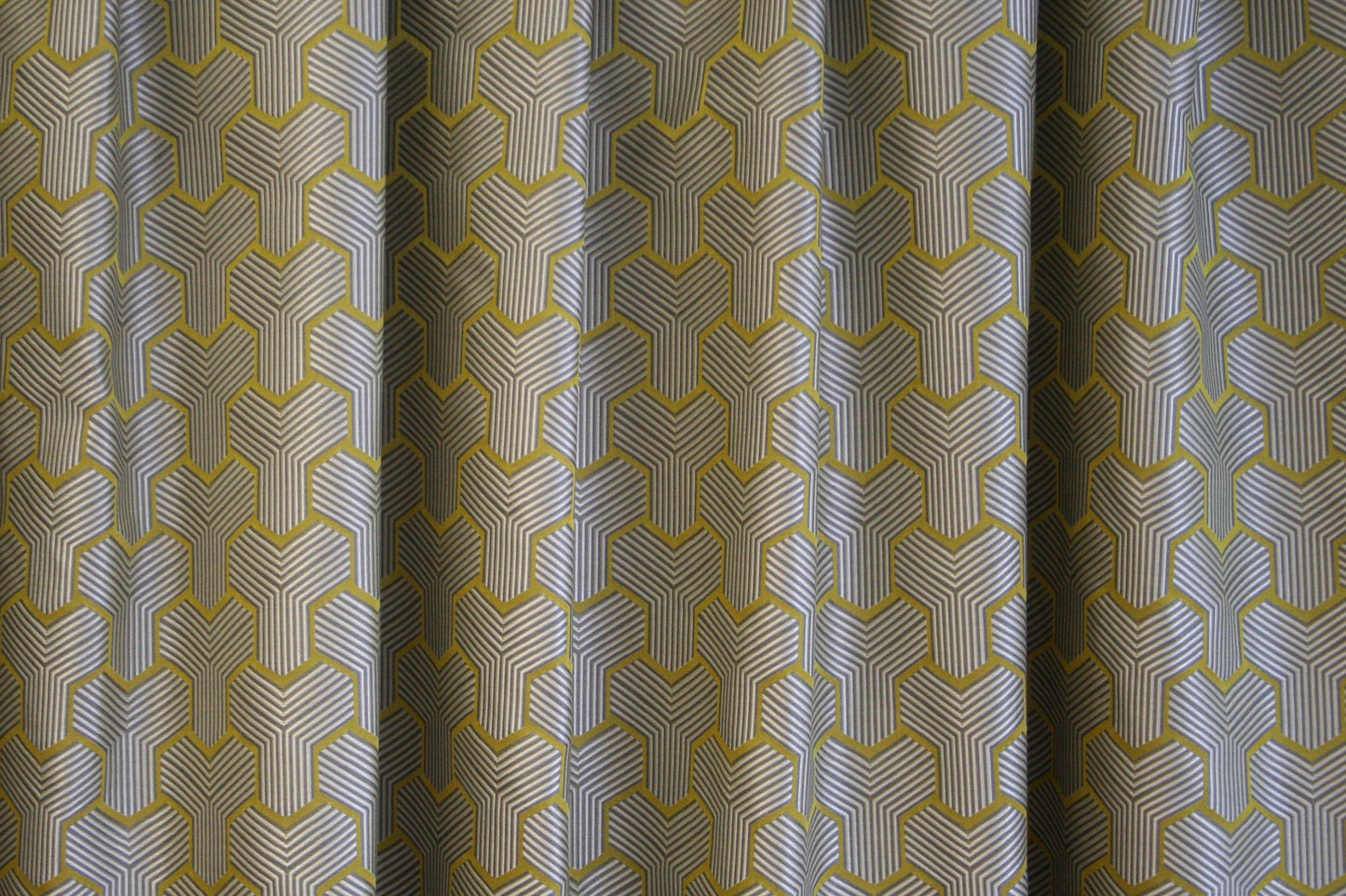 Montano geometriai mintás dekor sötétítő függöny