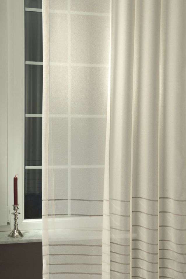 Letízia csíkos fényáteresztő függöny