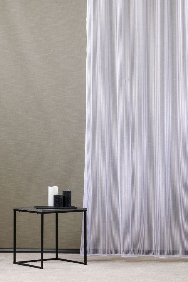 Nicole forgófonalas erősen átlátszó fényáteresztő függöny