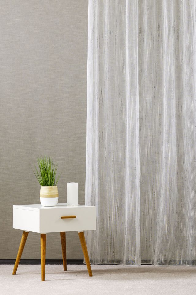 Jessica erősen átlátszó forgófonalas fényáteresztő függöny