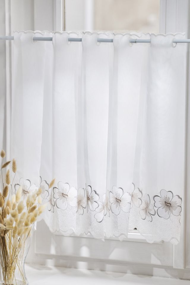 Szumida bordűrös hímzett virágmintás függöny (vitrázsként is elérhető)